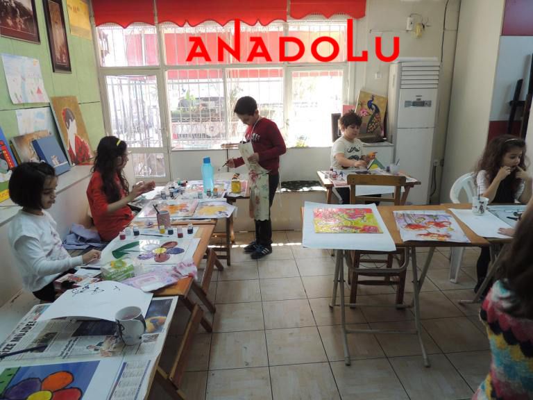 Çocuklarla Ebru Kurslarımız Devam Ediyor