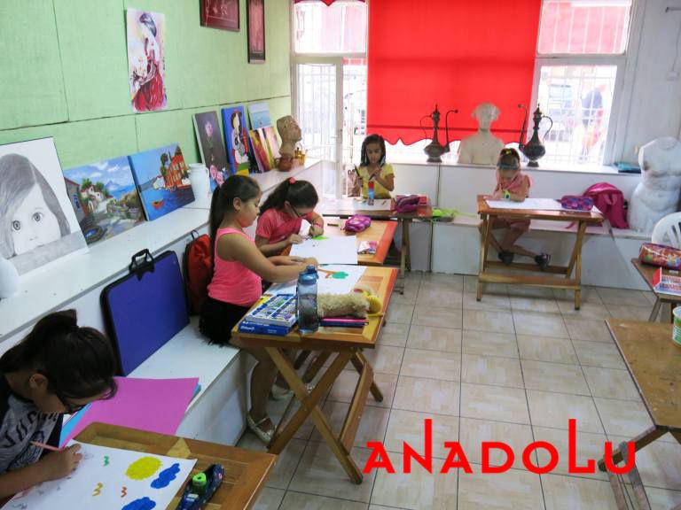 Çocuklar İçin Güzel Sanatlar Kursu