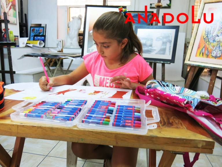 Çocuklar Yönelikler Güzel Sanatlar Kursu