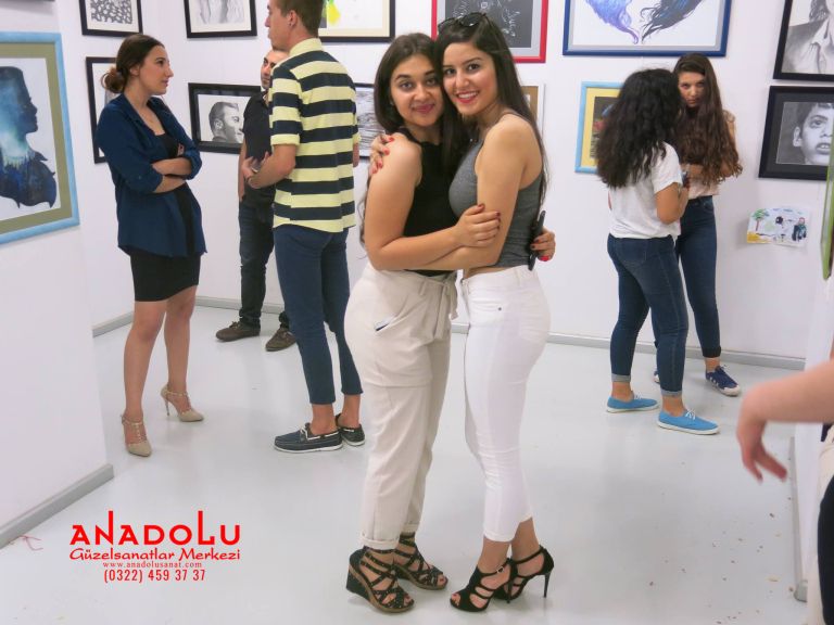 GSF Hazırlık Kurslarında Sergiler