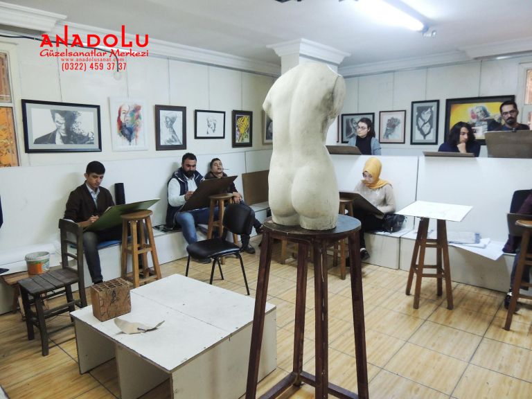 Güzel Sanatlar Fakülteleri İçin Çizim Kursları
