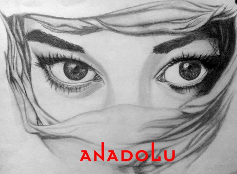 Karakalem Kadın Portre Çizimleri