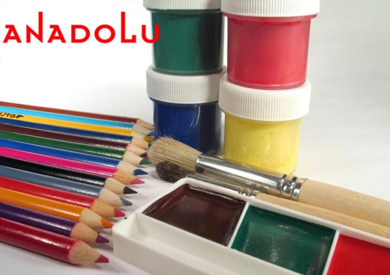 Kuru Boya Sulu Boya Ve Guaş Boya Takımları Kuru Boya Sulu Boya Ve Guaş Boya Takımları