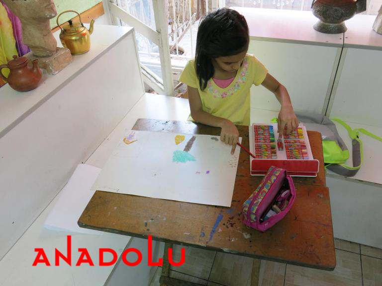 Çocuklar Yönelikler Güzel Sanatlar Kursu