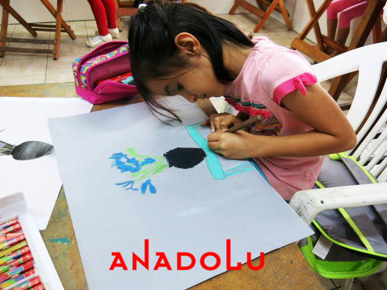 Çocuklar İçin Güzel Sanatlar Kursu